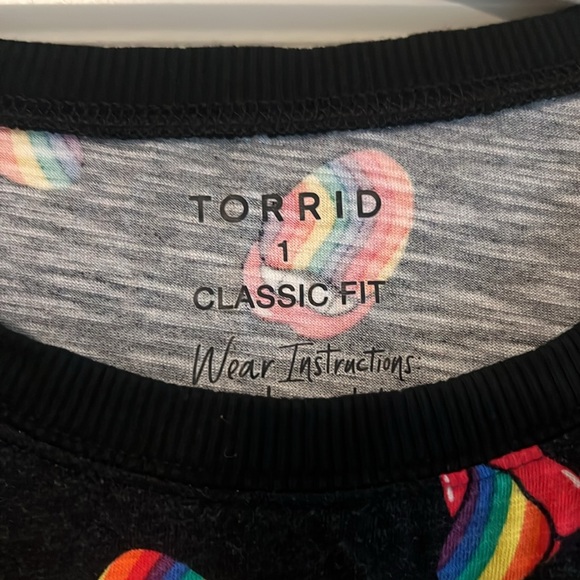 PRIDE Torrid Tee - Picture 2 of 4